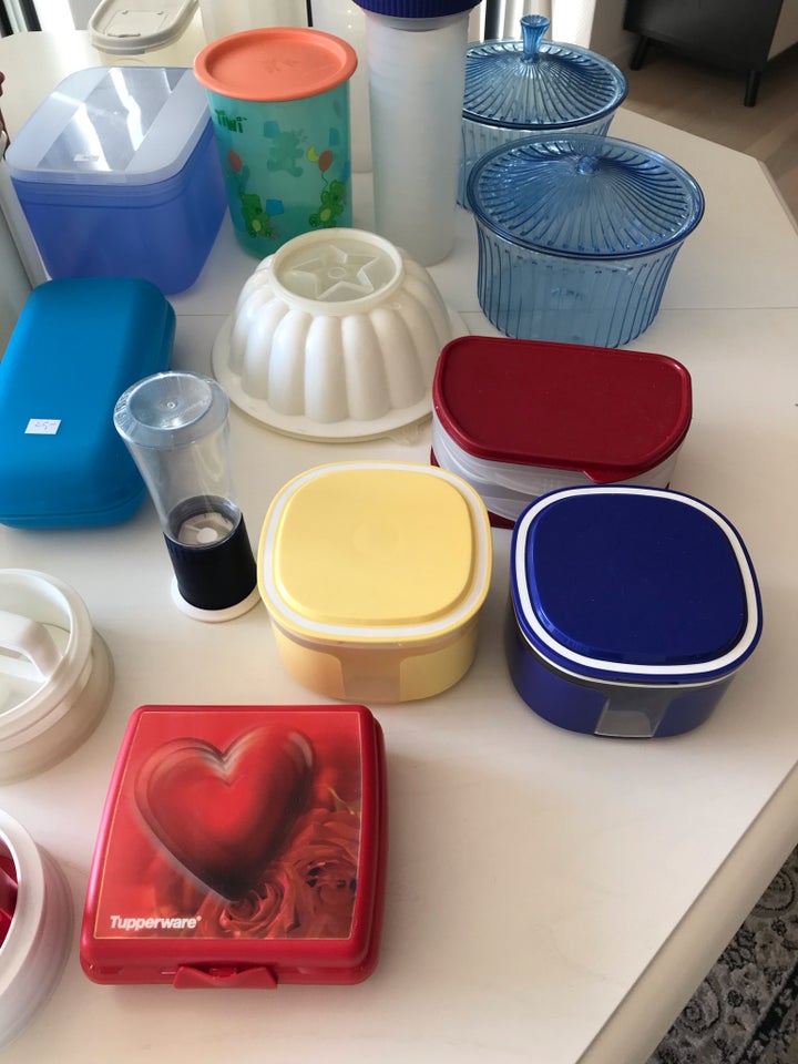 Modulet Tupperware