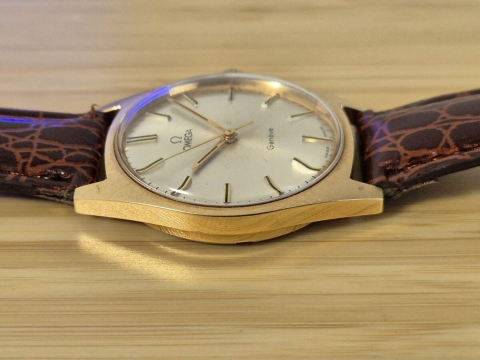 Ur, Omega Genéve 1970.