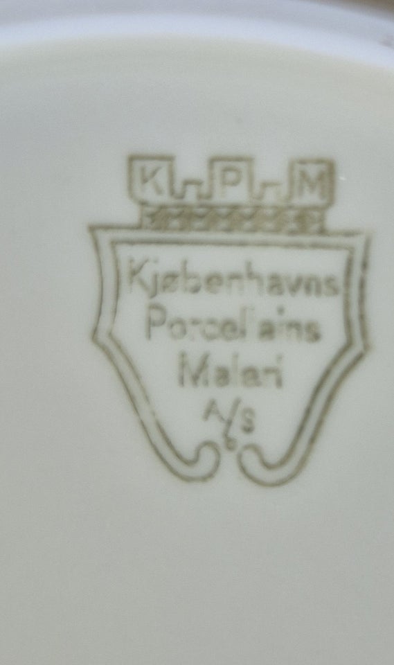 Porcelæn, Tallerken 16,5 cm. dyb