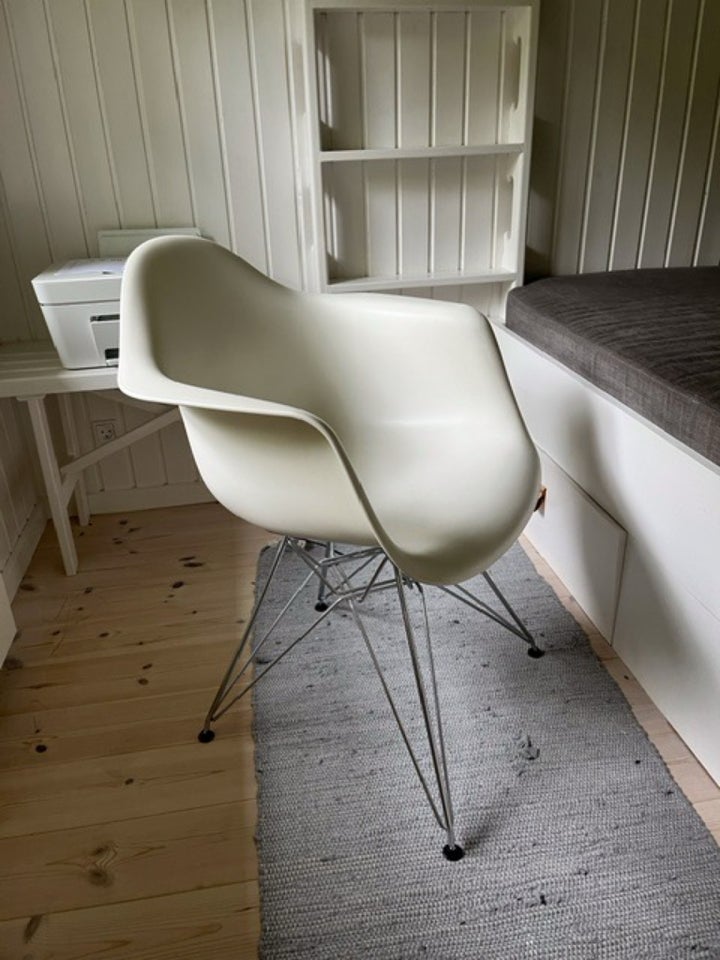 Loungestol andet Eames