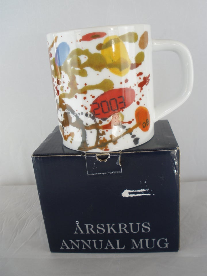 Porcelæn Stort Årskrus 2003