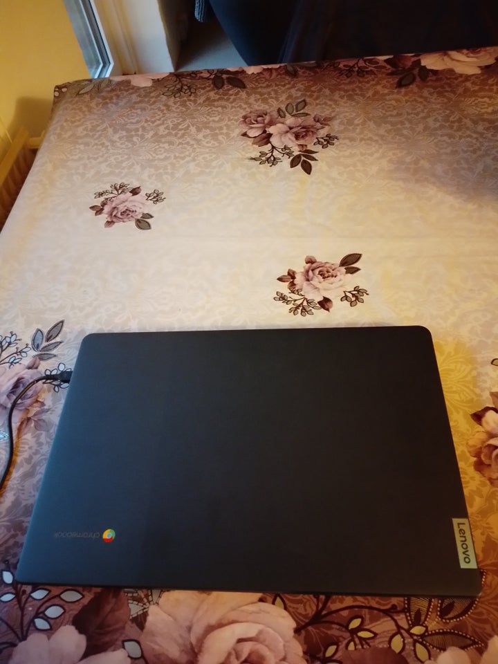 Lenovo Ideapad 3 cromebook 8gb