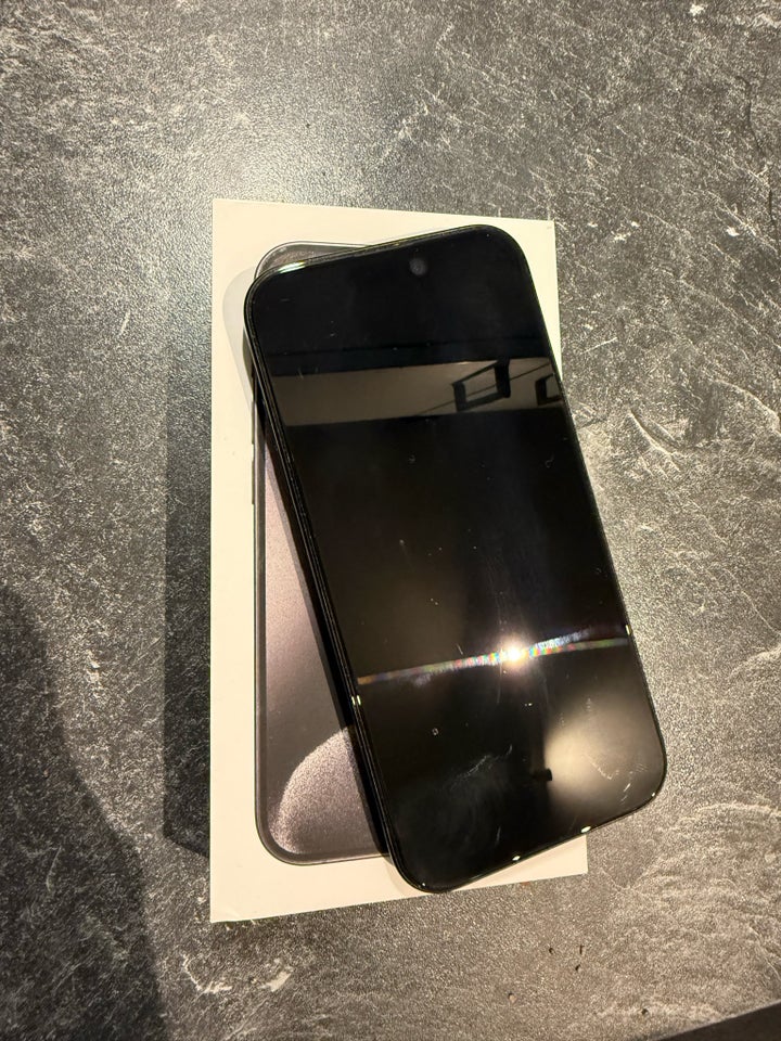 iPhone 15 Pro, 128 GB, sort