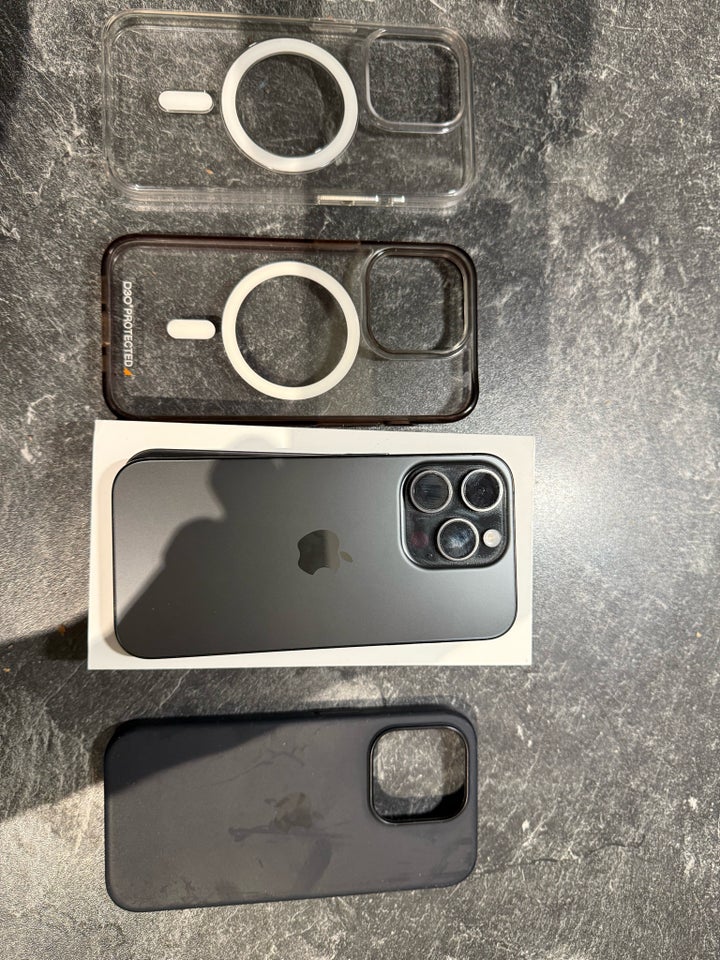 iPhone 15 Pro, 128 GB, sort