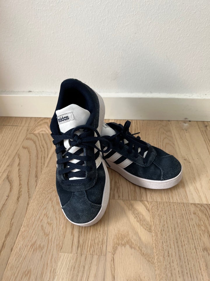 Sneakers, str. 32, Adidas