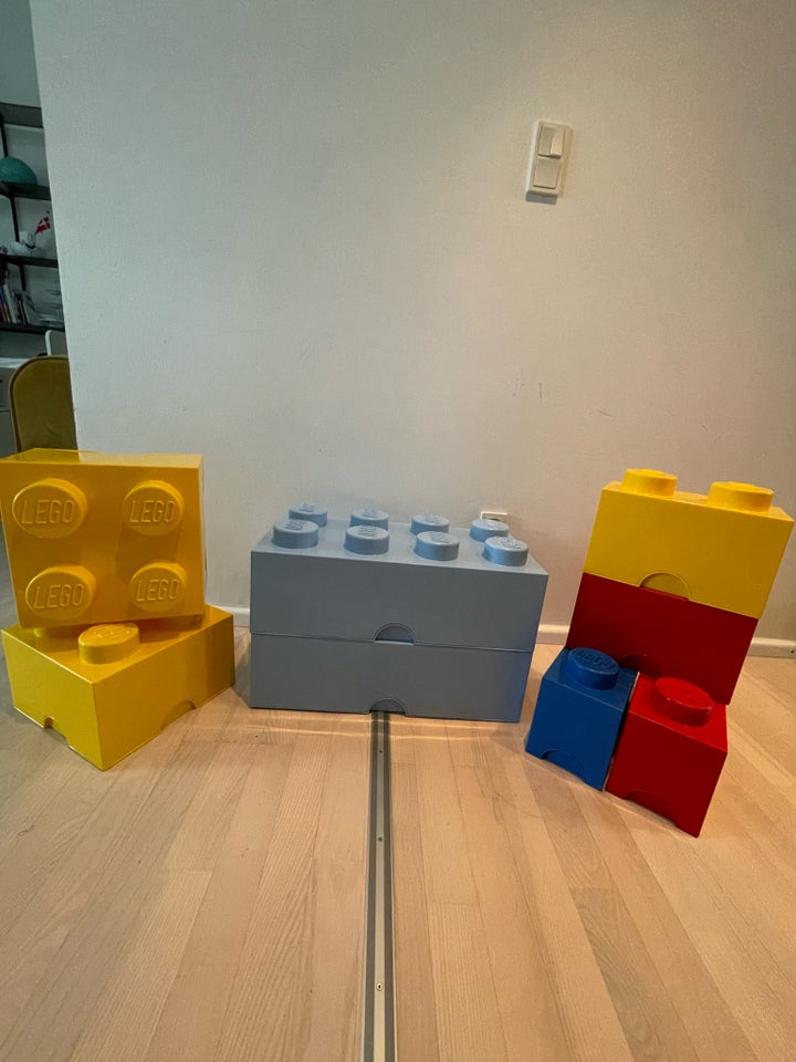 LEGO opbevaringskasser, LEGO