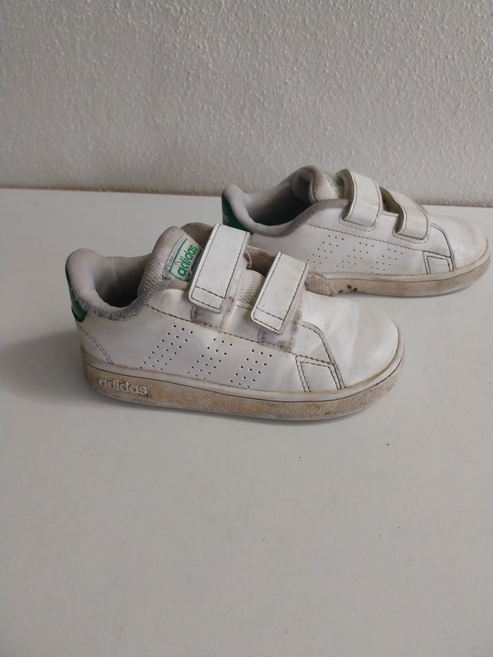 Sneakers, str. 25, Adidas