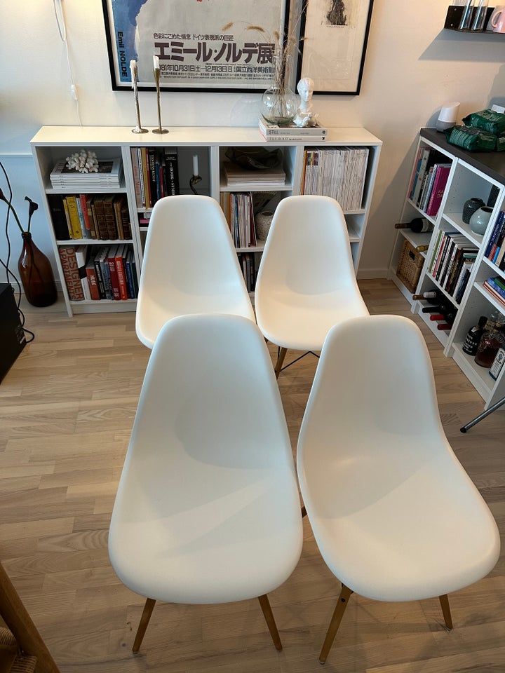 Eames DSW  Stol