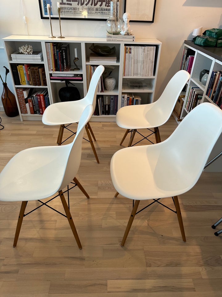 Eames DSW  Stol