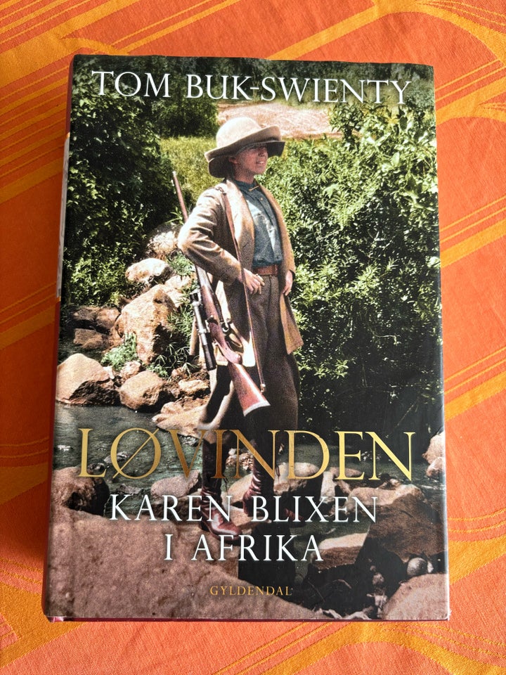 Løvinden Karen Blixen i Afrika. ,