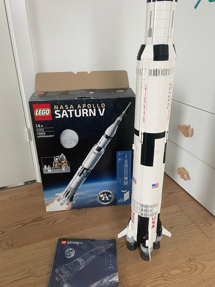 Lego Ideas, Saturn V 21309