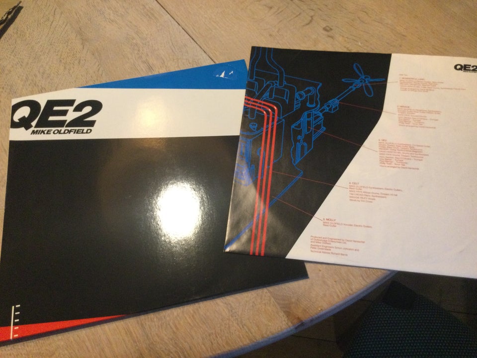 LP, Mike Oldfield, QE2