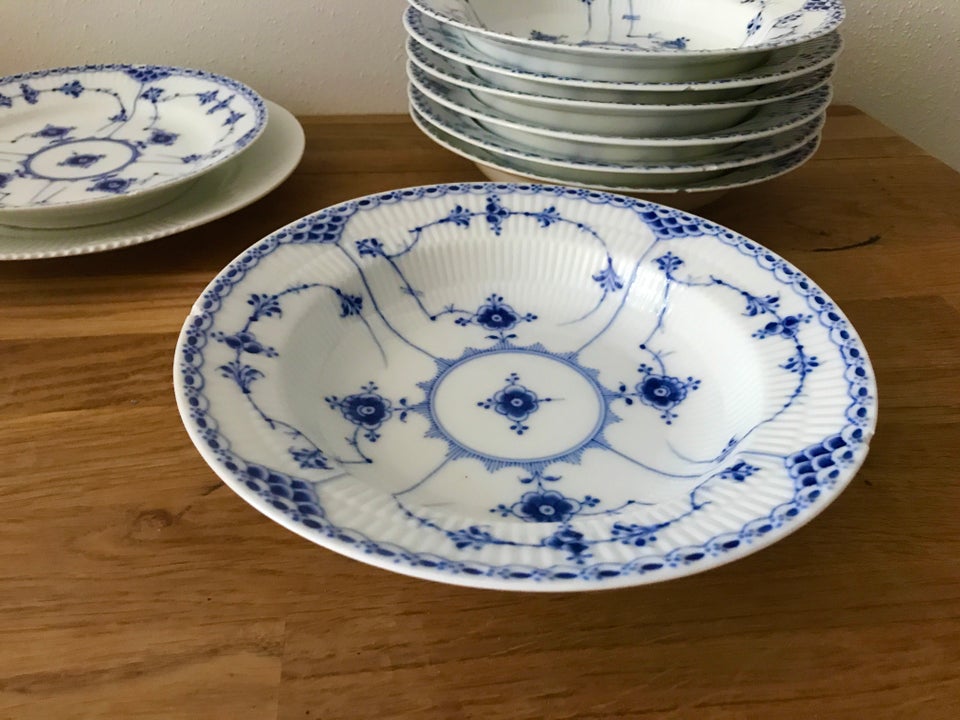 Porcelæn Tallerkner Royal