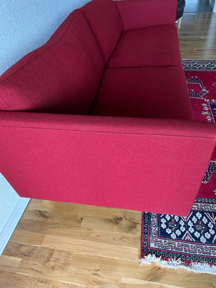 Mogens Hansen, Sofa