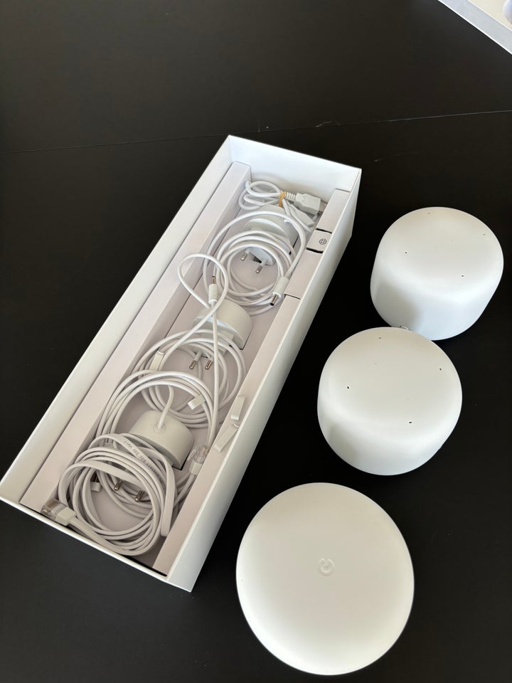 Google Nest Router and 2 po...