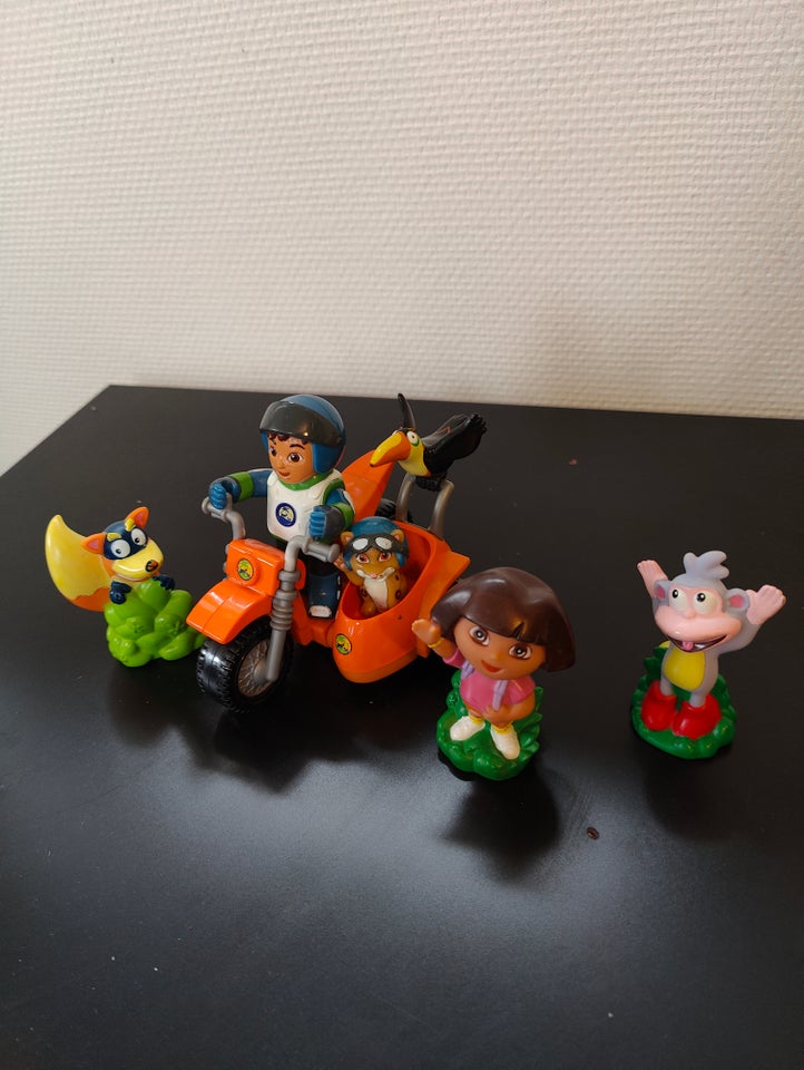 Figurer, Dora Udforskeren og Diego