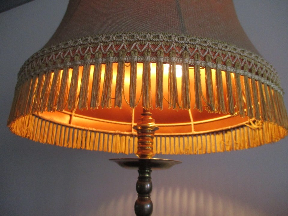 Anden bordlampe, Messing