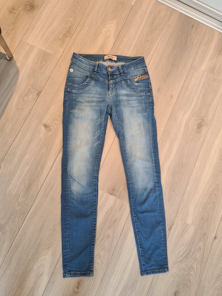 Jeans, Mos mosh, str. 26