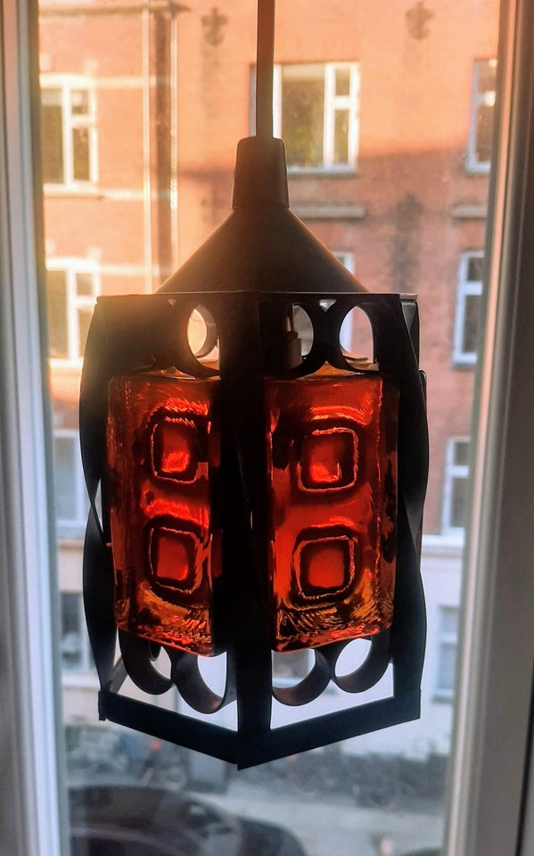 Anden loftslampe, Retro