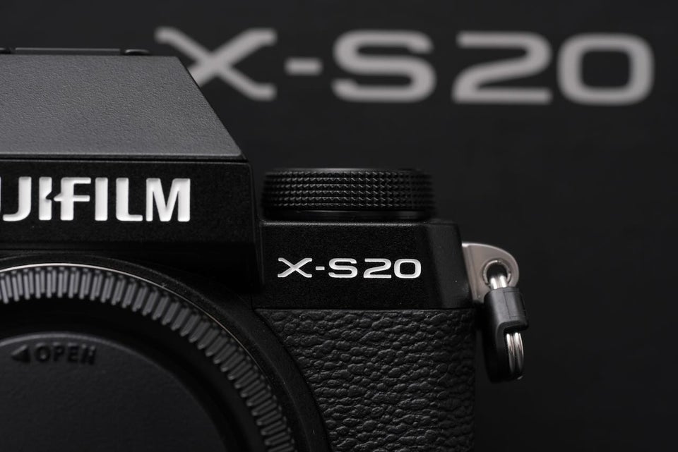 Fujifilm X-S20 26 megapixels