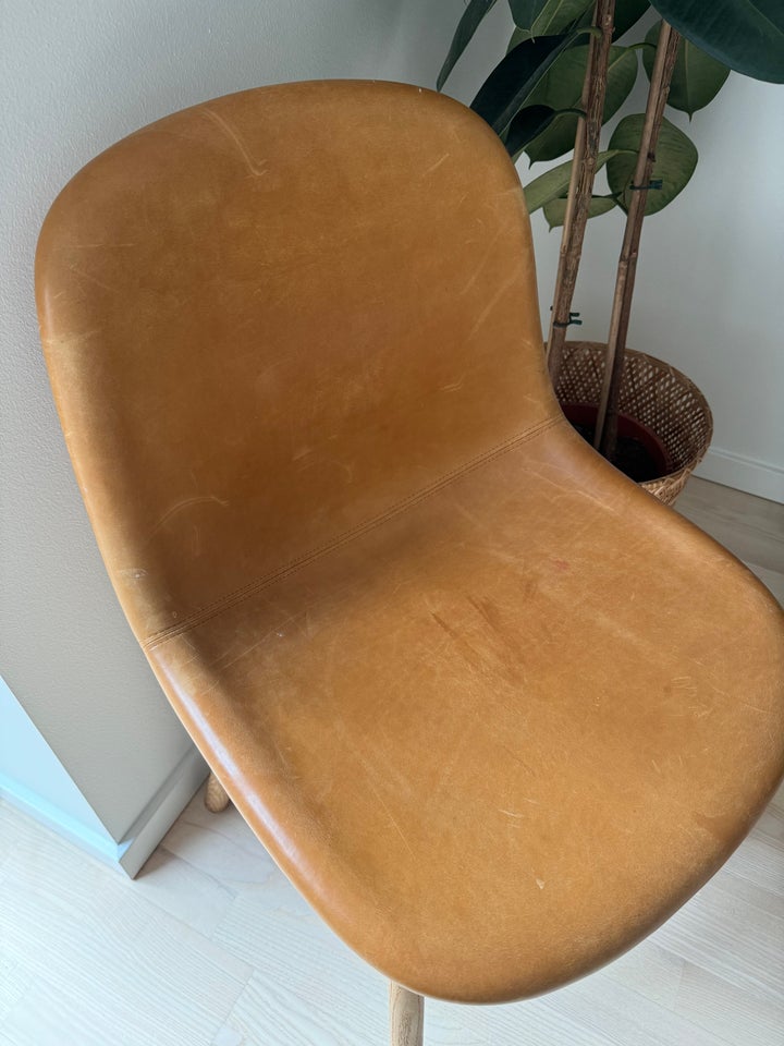 Muuto Fiber Spisebordsstol