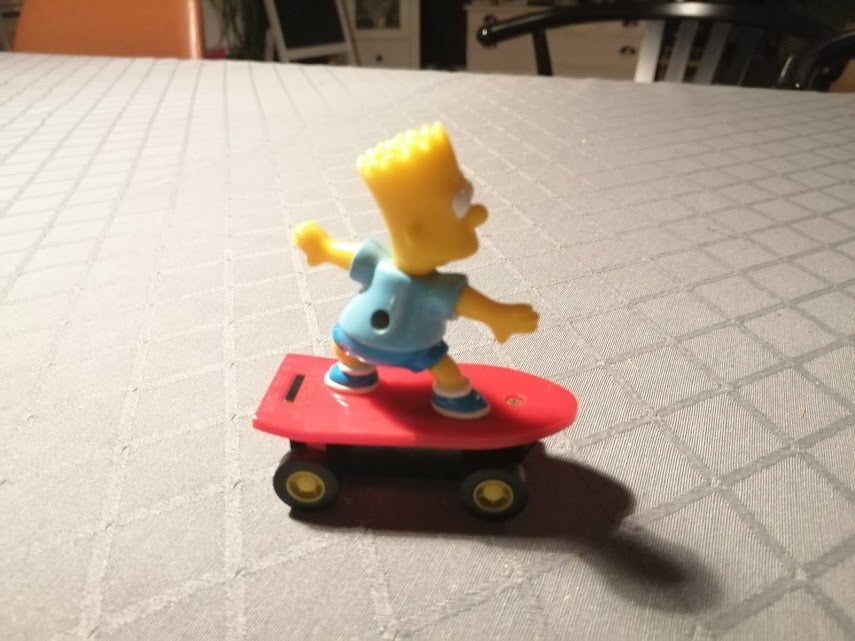 Legetøj, Flot Bart Simpson figur