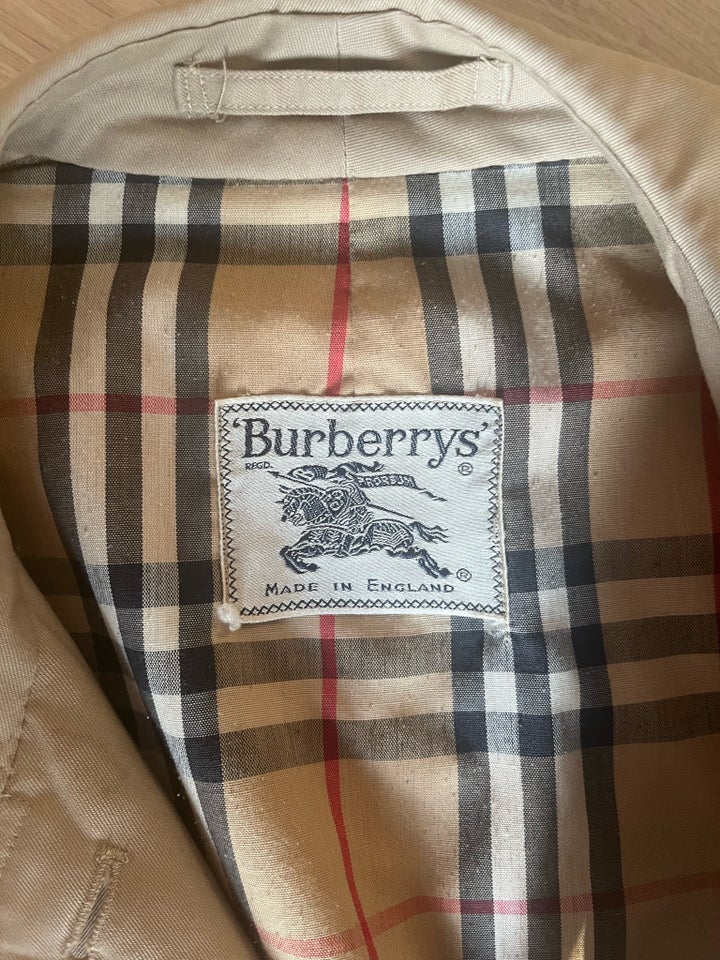 Frakke, str. 38, Burberry