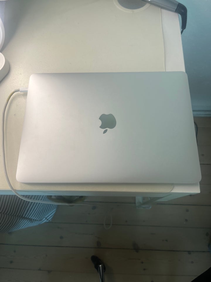 MacBook Pro, Touch 2019, 1,4 GHz