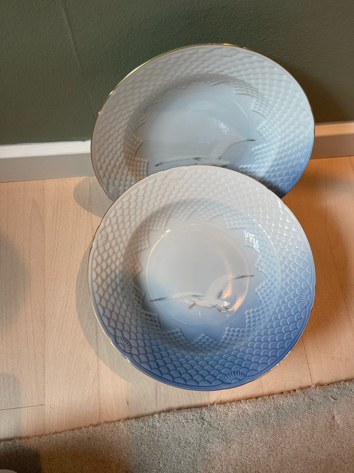 Porcelæn, Dybe tallerkener, Bing