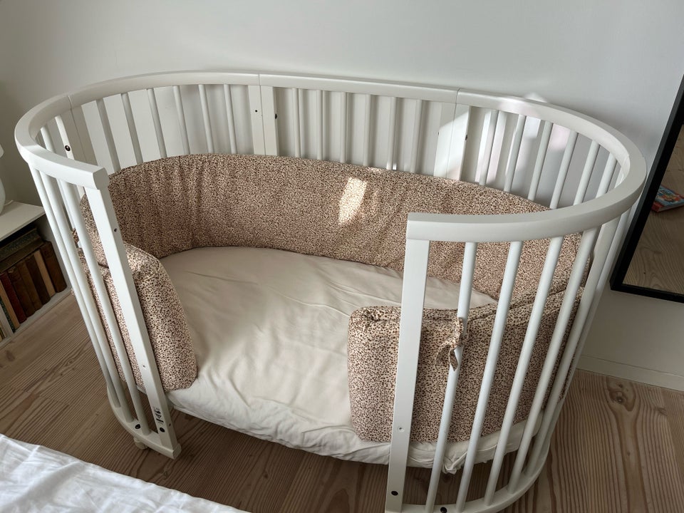 Anden barneseng, Stokke Sleepi