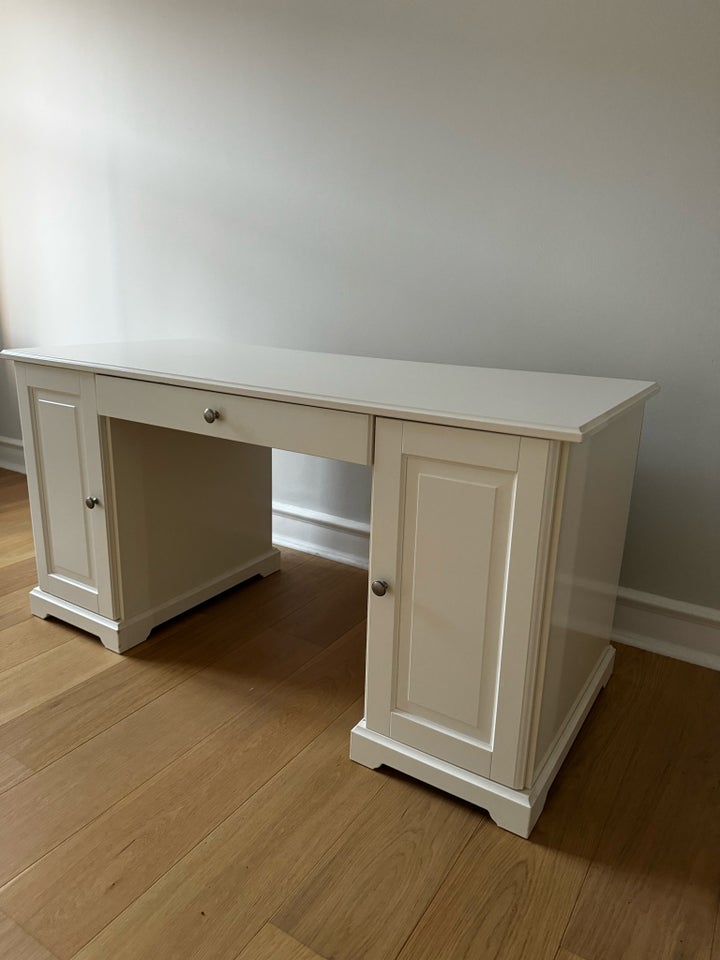 Skrivebord, IKEA, b: 140 d: 65