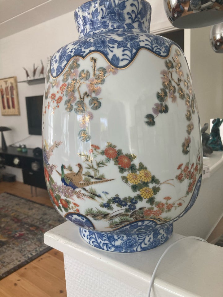 Japansk vase, Porcelæn