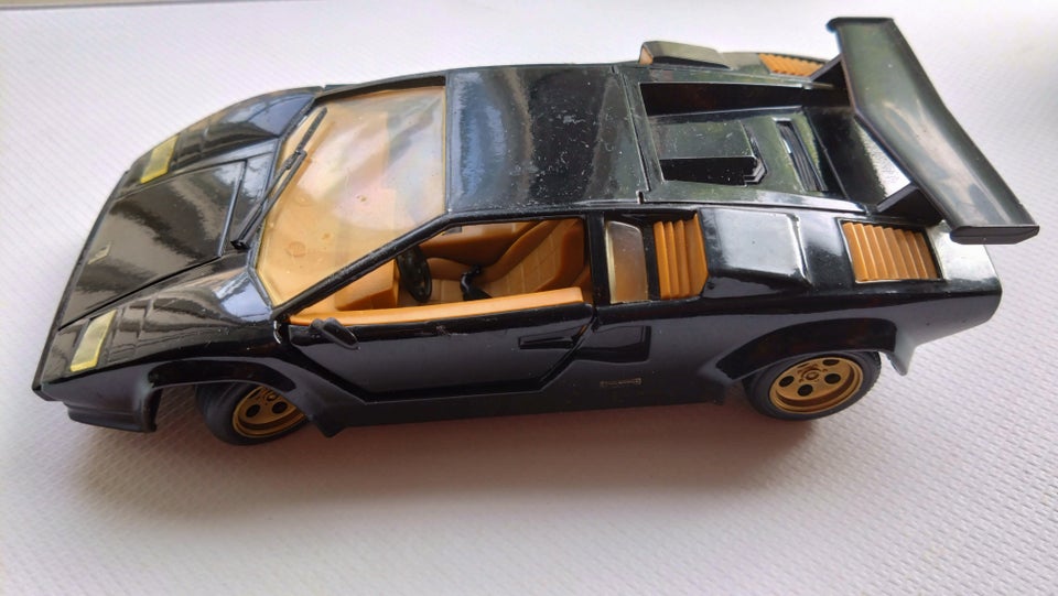 Biler Lamborghini Countach 1:24