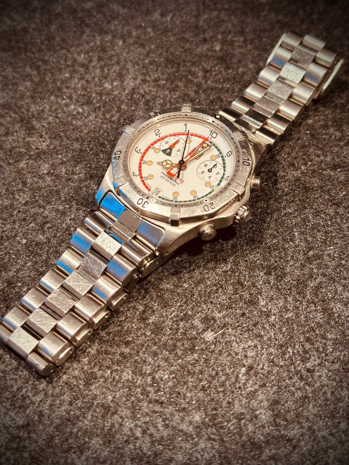 Herreur, Tag Heuer