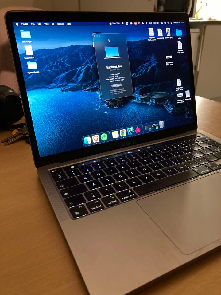 MacBook Pro, Apple M1 -chip, 3.2 GHz