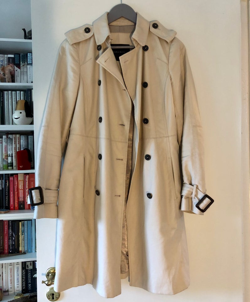 Cottoncoat, str. 36, Zara