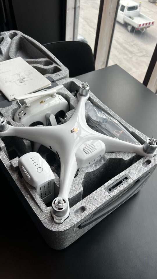 Drone DJI Phantom PRO+ WM331S