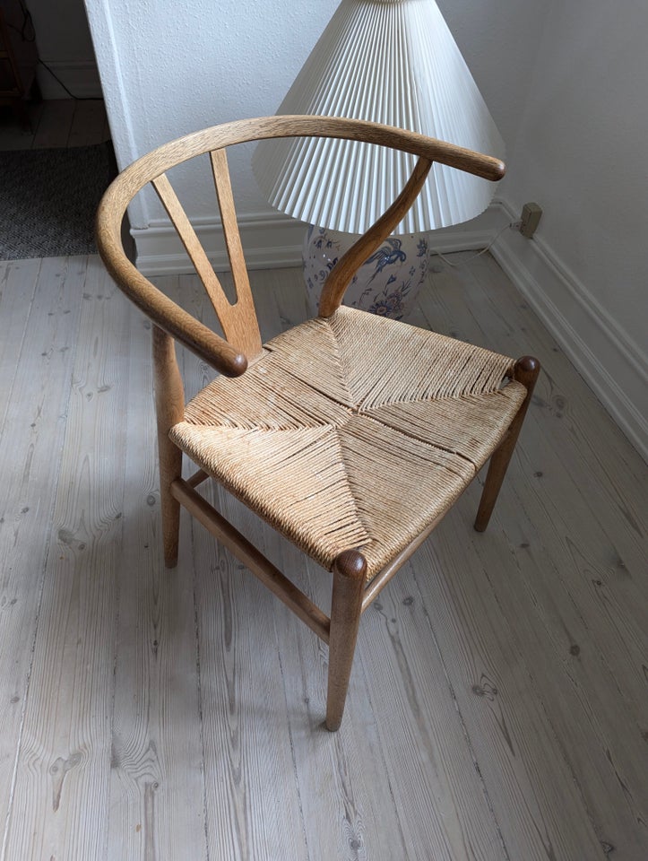 Hans J. Wegner, Y-stol, Stol