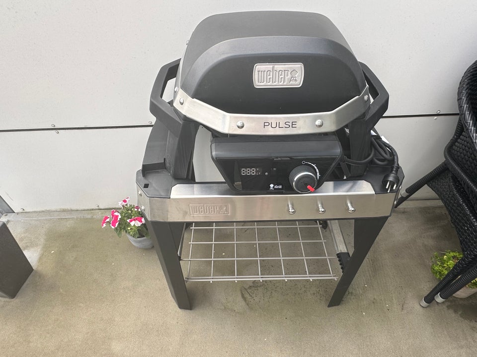 Gasgrill Weber Pulse 1000