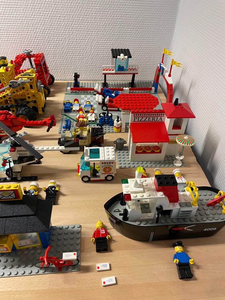 Lego City, Stort lego city/town lot