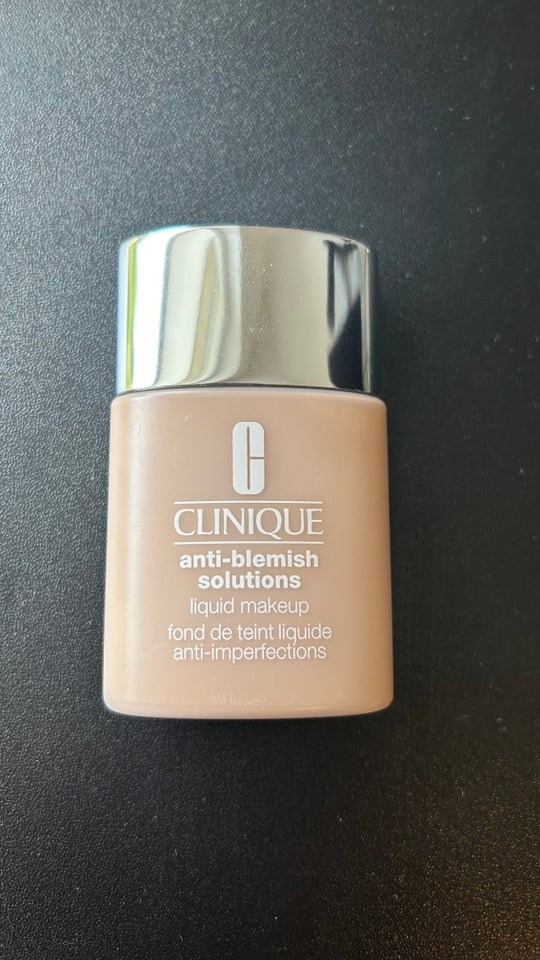 Makeup, Foundation, Clinique