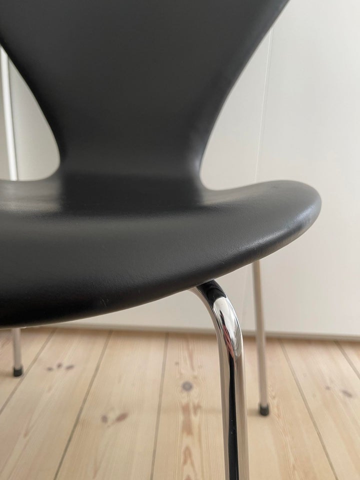 Arne Jacobsen Syveren '3107'