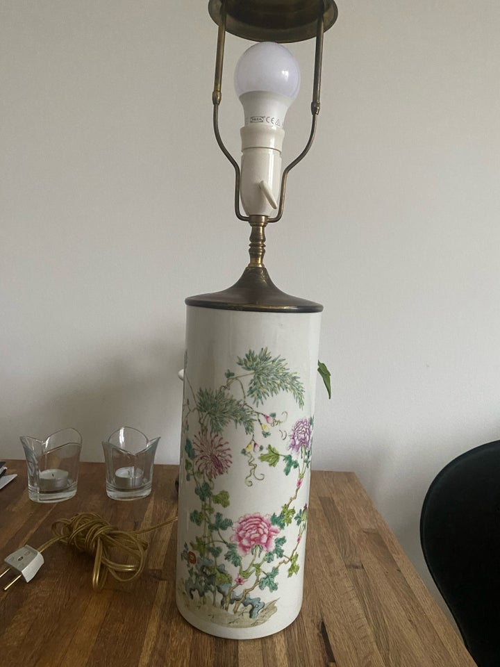 Porcelæn, Kinesisk bordlamp