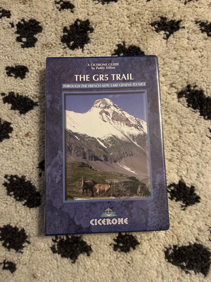 The GR5 Trail, Paddy Dillon, emne: