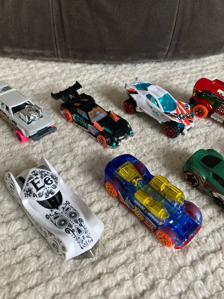 Blandet legetøj, Biler, Hot wheels