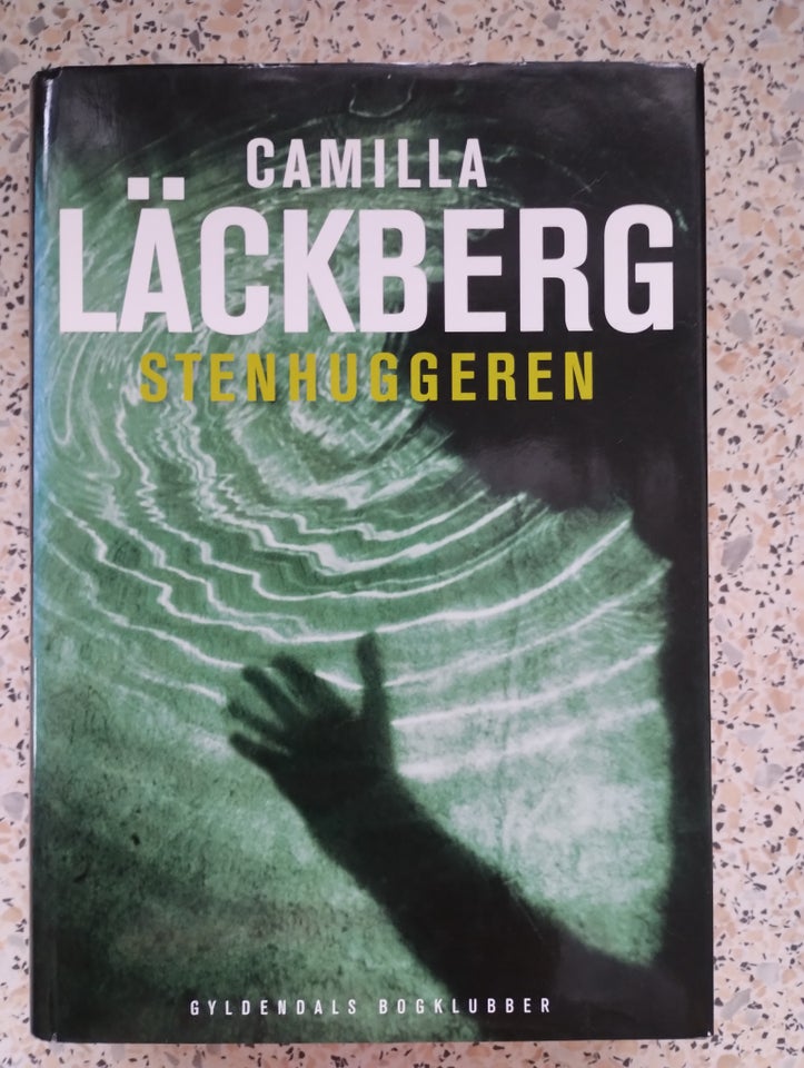 Bøger og blade, Camilla læckberg,