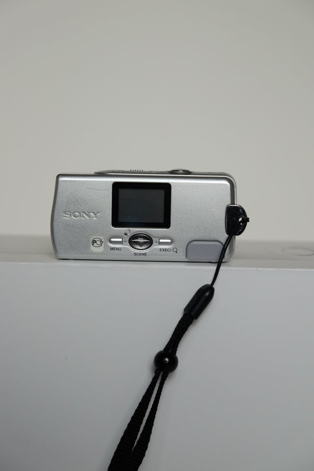 Sony, SONY Cyber-shot DSC-U30