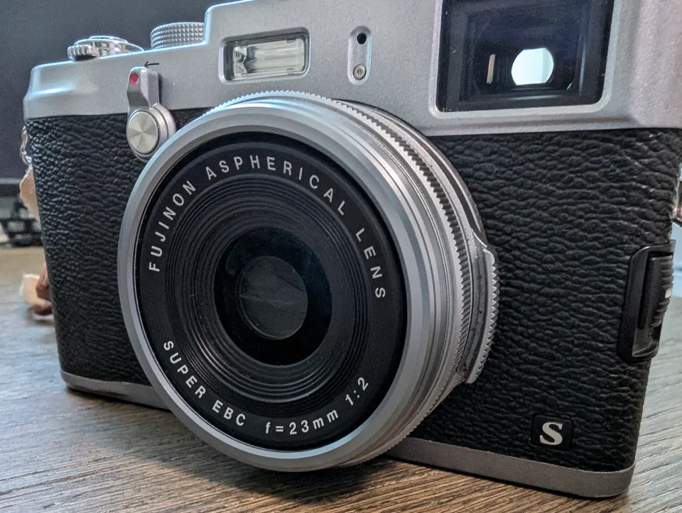 Fuji, X100s, 16.3 megapixels