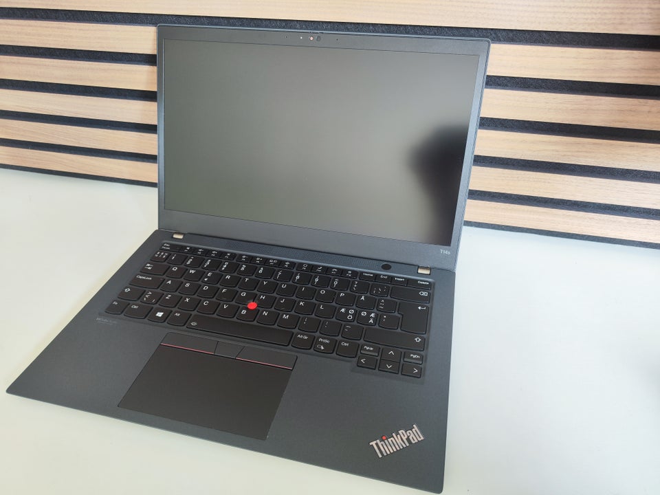 Lenovo ThinkPad T14s Gen2 +