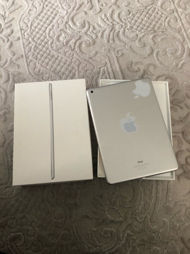 iPad 7, 32 GB, hvid